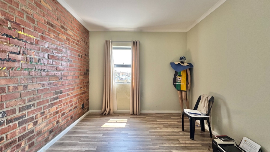 4 Bedroom Property for Sale in Fairview Golf Estate Western Cape